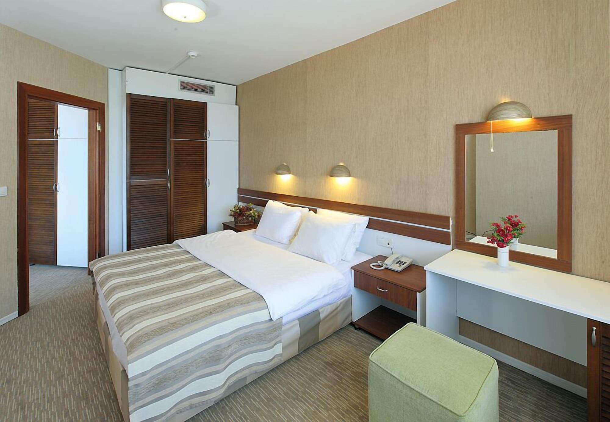Fortuna Beach Hotel İçmeler Eksteriør billede