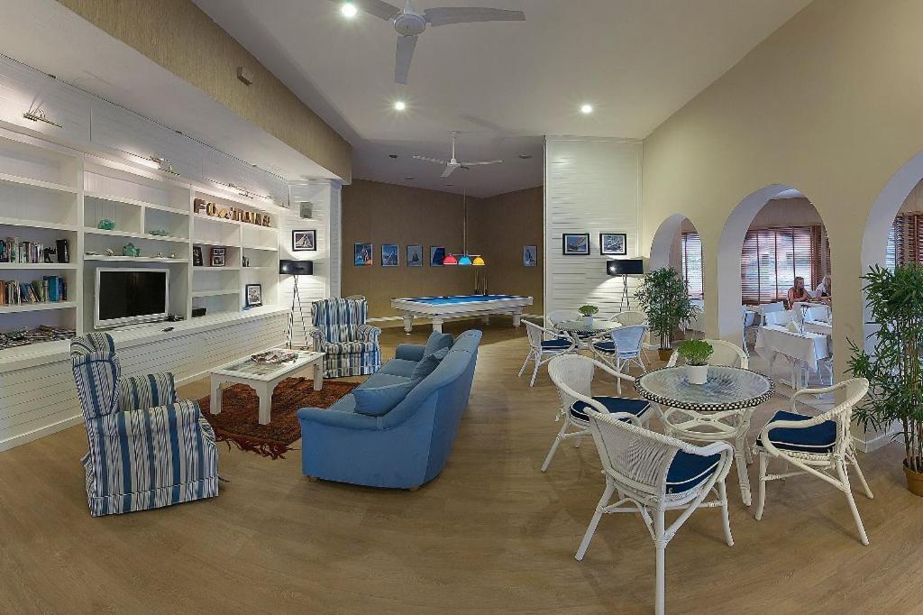 Fortuna Beach Hotel İçmeler Eksteriør billede