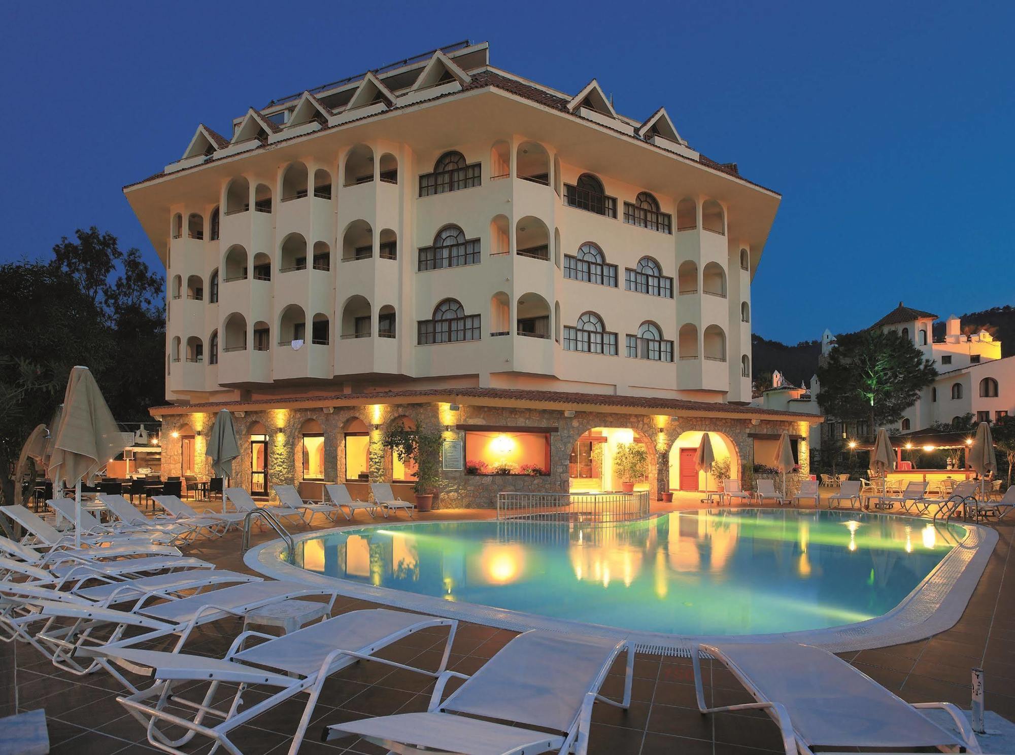 Fortuna Beach Hotel İçmeler Eksteriør billede